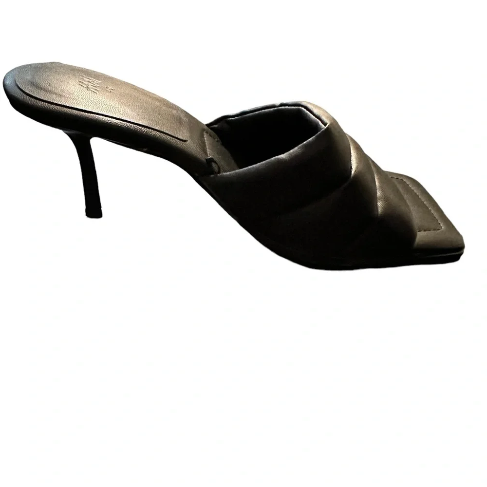 H&M Black dress shoe